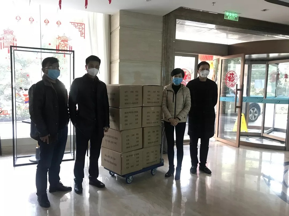 張輝勇：捐贈10萬只口罩支援江西省抗擊疫情一線